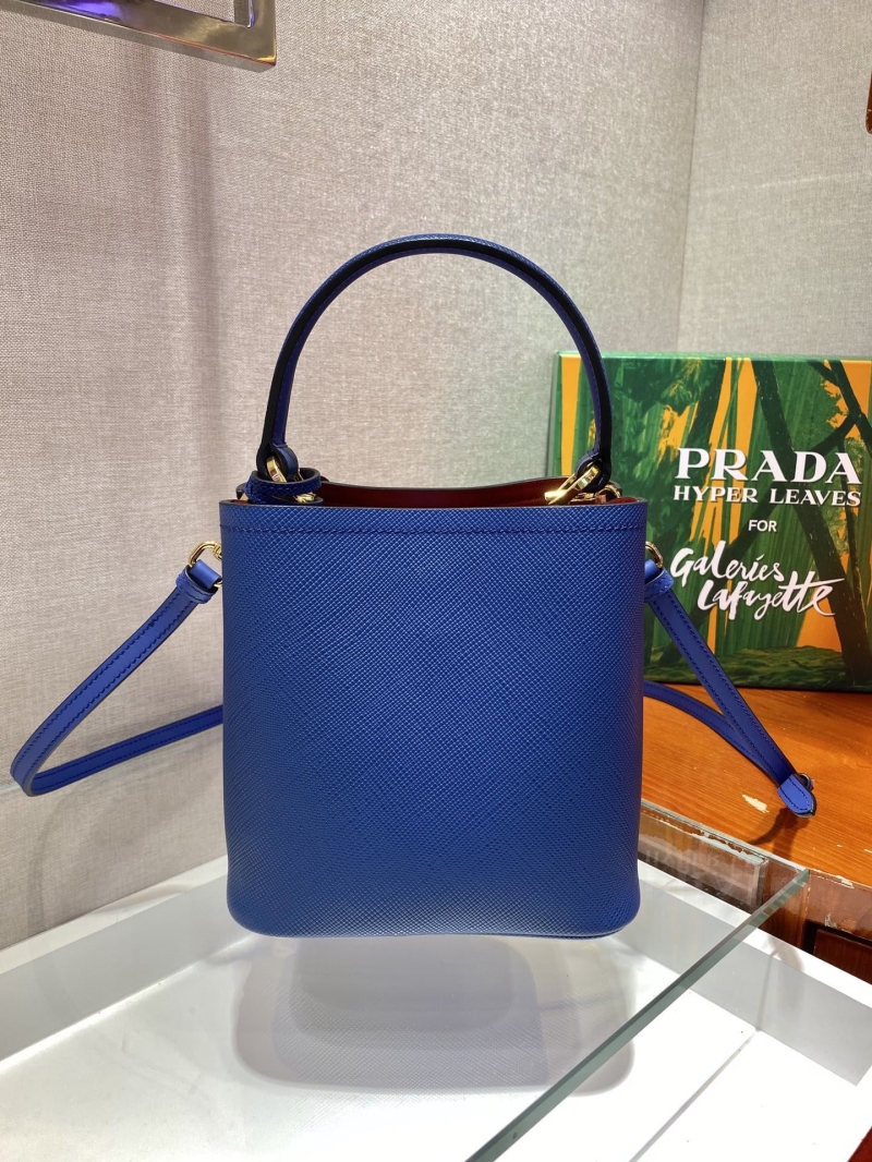 Pra*a top handle bags